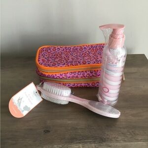 Multi-Compartment Cosmetic Case with Double Zipper Closures in Leopard Print